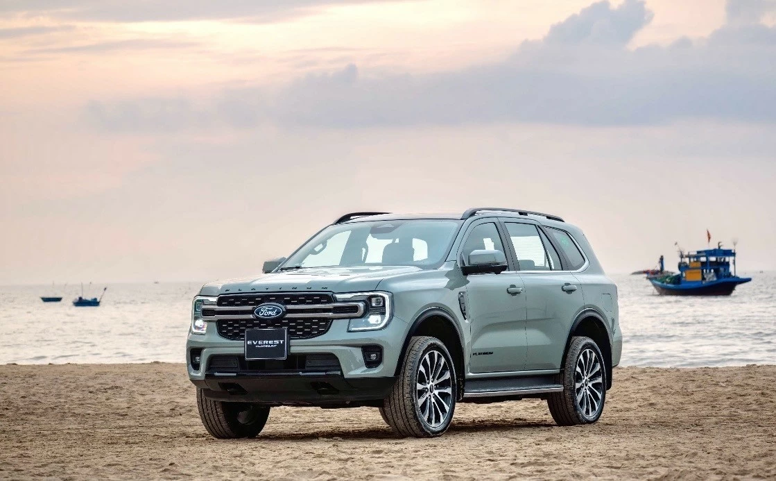 Mua Ford tháng 9: Tặng 100% lệ phí trước bạ, nhận bão quà tặng cho xe điện Mua Ford tháng 9: Tặng 100% lệ phí trước bạ, nhận bão quà tặng cho xe điện