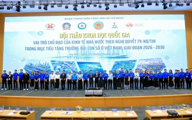 kinh te nha nuoc tao dong luc thuc day tang truong hai con so