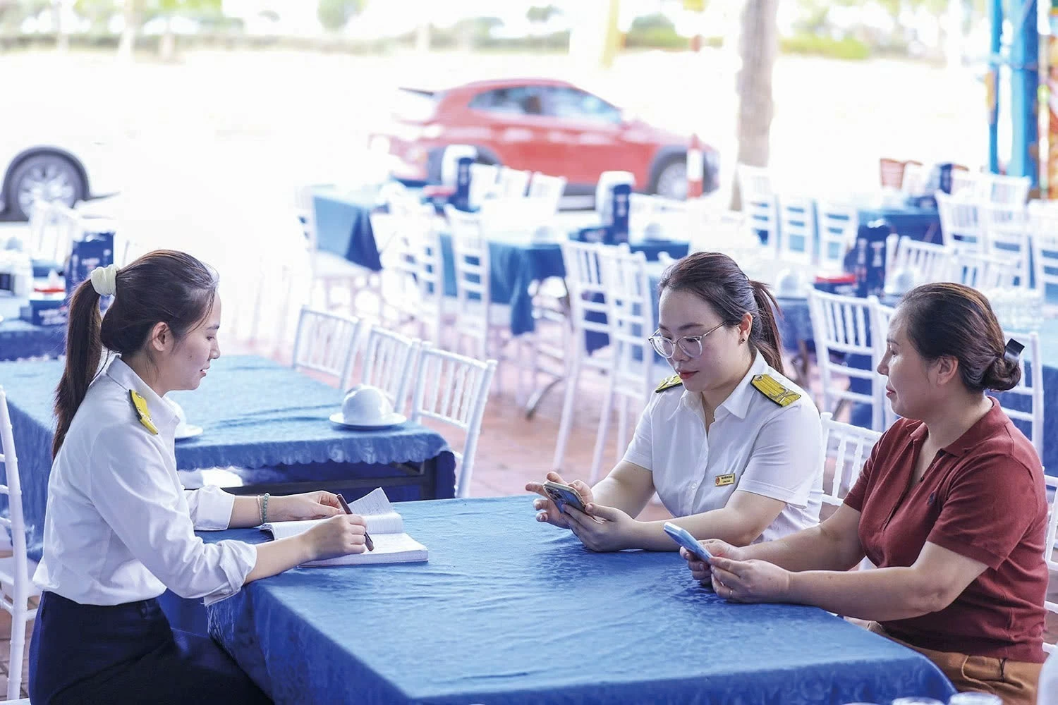 Khoan thư sức dân, nuôi dưỡng nguồn thu