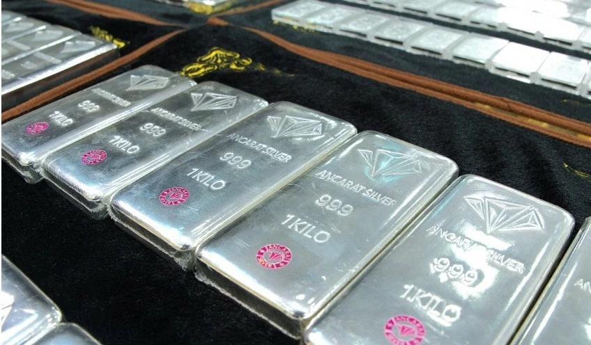 Ngày 12/9: Giá bạc trong nước và thế giới đồng loạt đảo chiều tăng Ngày 12/9: Giá bạc trong nước và thế giới đồng loạt đảo chiều tăng