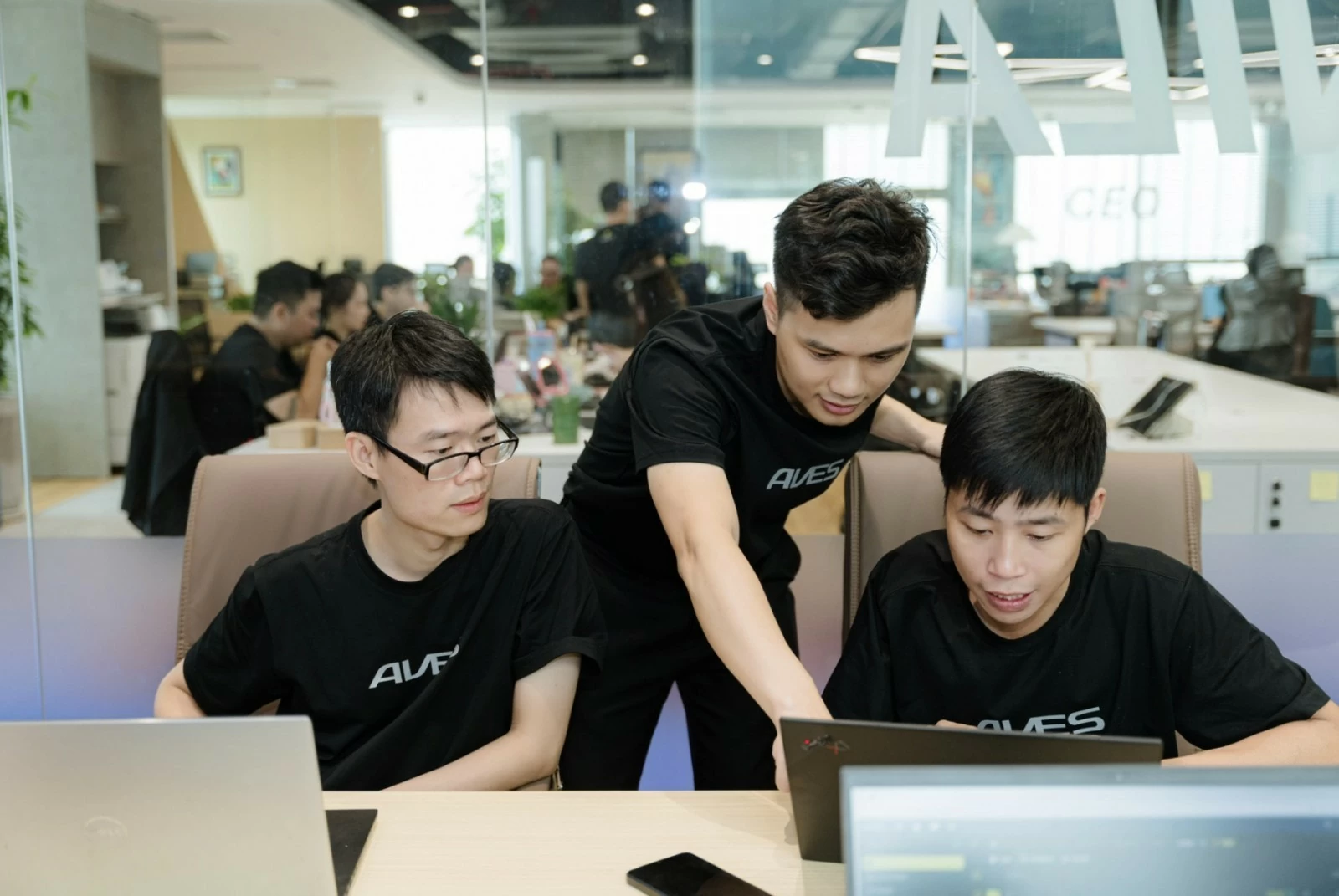 Startup AVES hướng tới đưa xe điện ra thị trường m&ugrave;a h&egrave; 2027