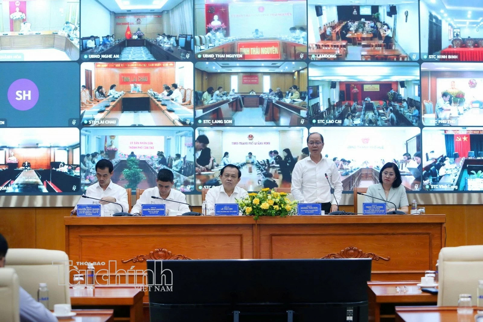 Rà soát 1.433 văn bản pháp luật lĩnh vực tài chính, đề xuất bãi bỏ hàng trăm văn bản Rà soát 1.433 văn bản pháp luật lĩnh vực tài chính, đề xuất bãi bỏ hàng trăm văn bản