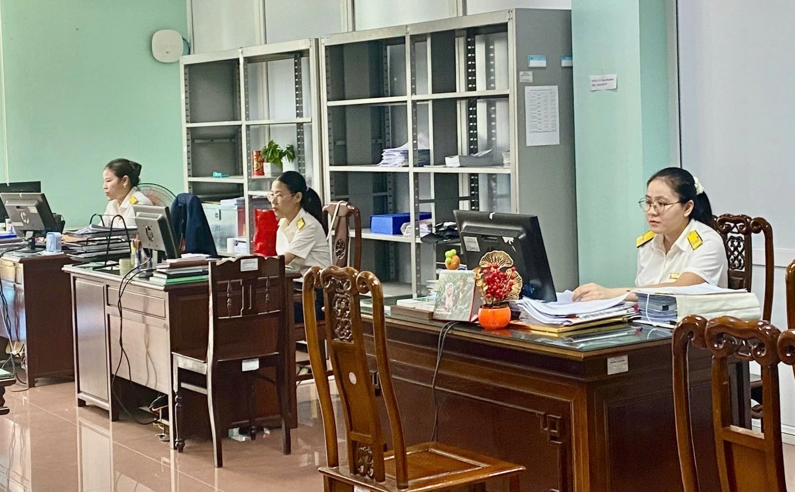 Thuế TP. Huế thu ngân sách 8 tháng tăng hơn 12% so với cùng kỳ Thuế TP. Huế thu ngân sách 8 tháng tăng hơn 12% so với cùng kỳ