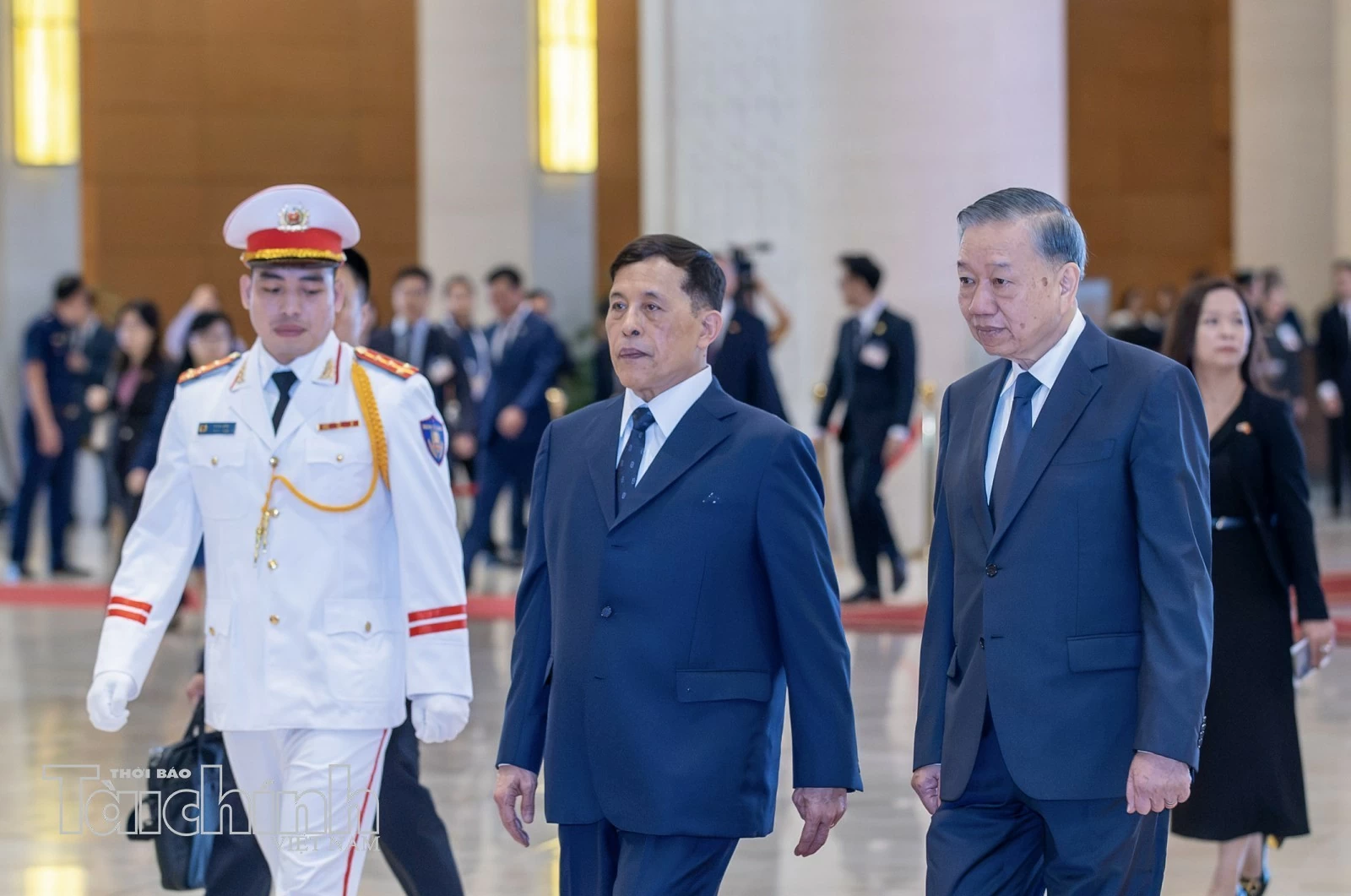 Lễ đón chính thức Nhà vua và hoàng hậu Thái Lan thăm cấp Nhà nước tới Việt Nam
