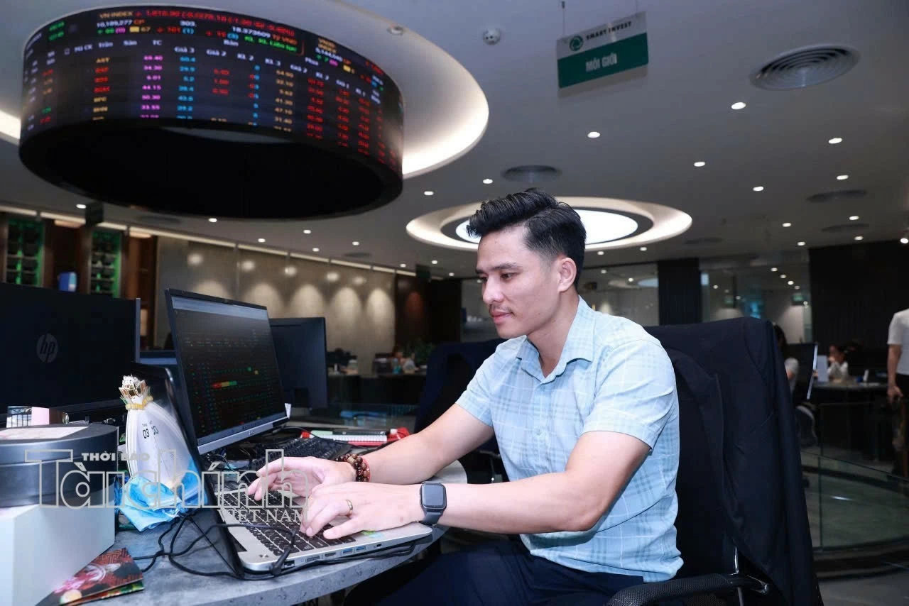 Chứng khoán ngày 15/9: Lực cầu trở lại, VN-Index lấy lại mốc 1.800 điểm