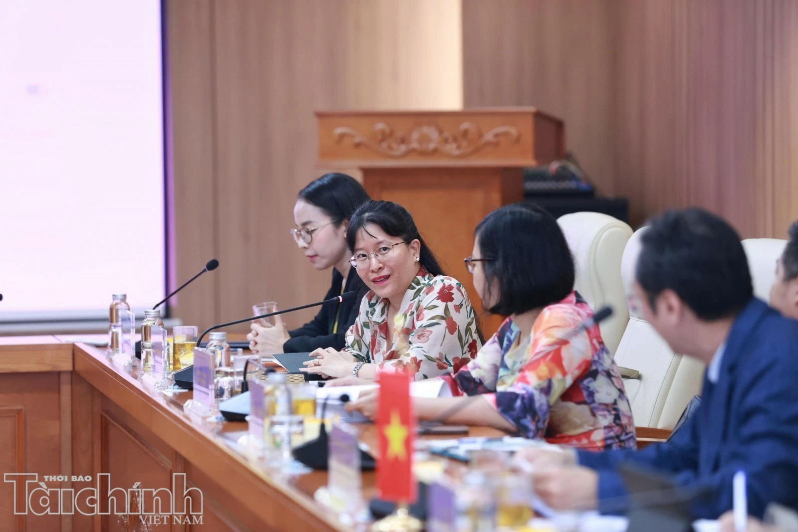 Việt Nam - Singapore thúc đẩy kết nối tài chính, đầu tư và dòng vốn Việt Nam - Singapore thúc đẩy kết nối tài chính, đầu tư và dòng vốn