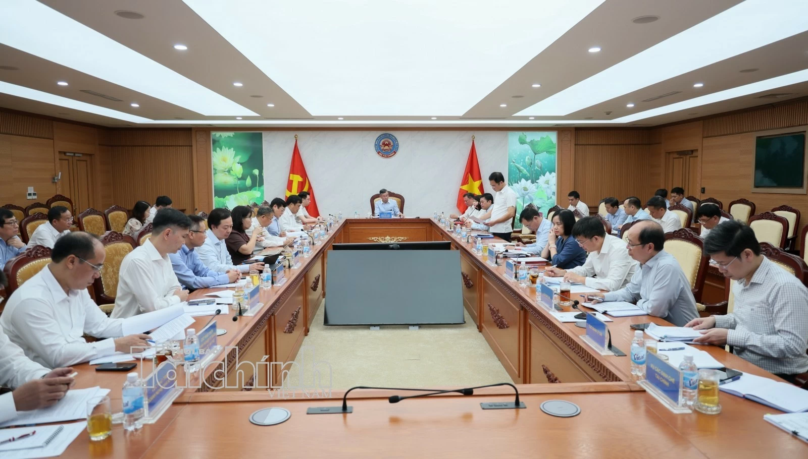 Toàn ngành Tài chính dồn lực cho mục tiêu tăng trưởng hai con số