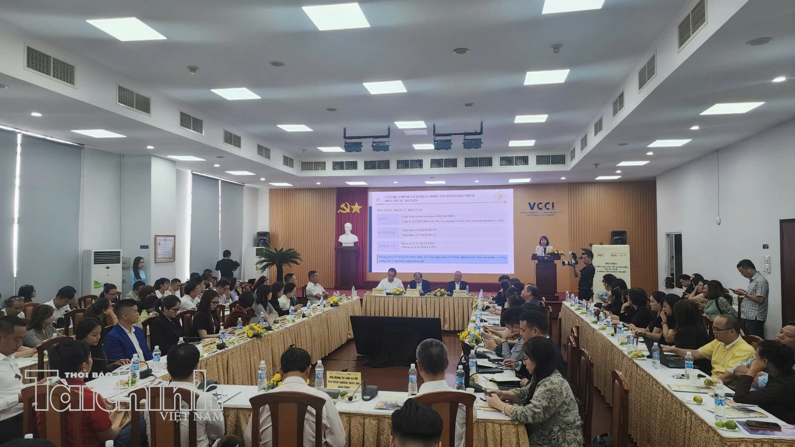 Mở rộng hưu trí tự nguyện, tăng nguồn lực tài chính dài hạn Mở rộng hưu trí tự nguyện, tăng nguồn lực tài chính dài hạn