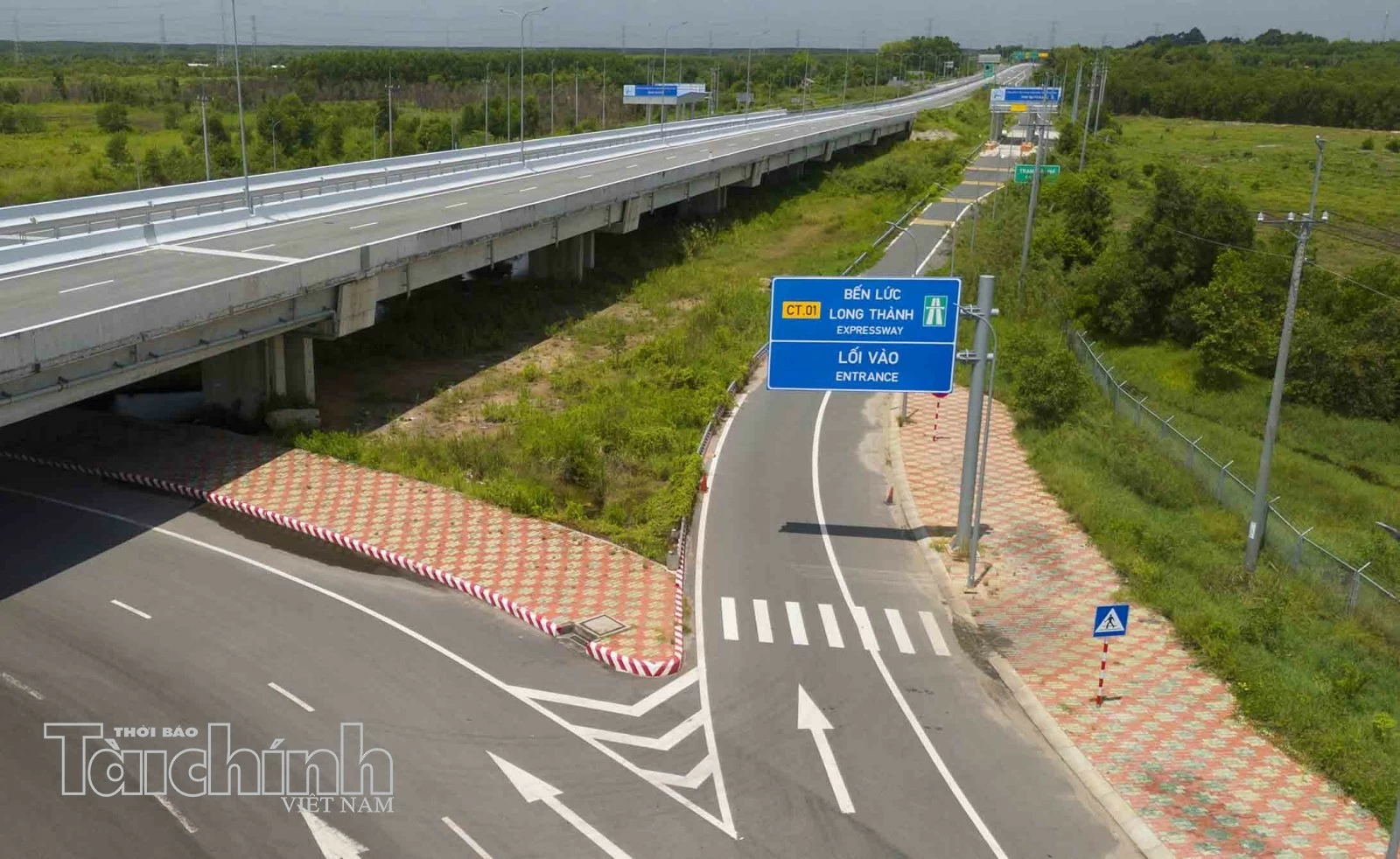 Cao tốc Bến Lức - Long Thành tạo bước chuyển dịch cho bản đồ công nghiệp phía Nam Cao tốc Bến Lức - Long Thành tạo bước chuyển dịch cho bản đồ công nghiệp phía Nam