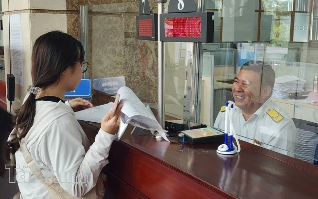 chuyen tu ho kinh doanh len doanh nghiep khong chi la doi tam giay phap ly