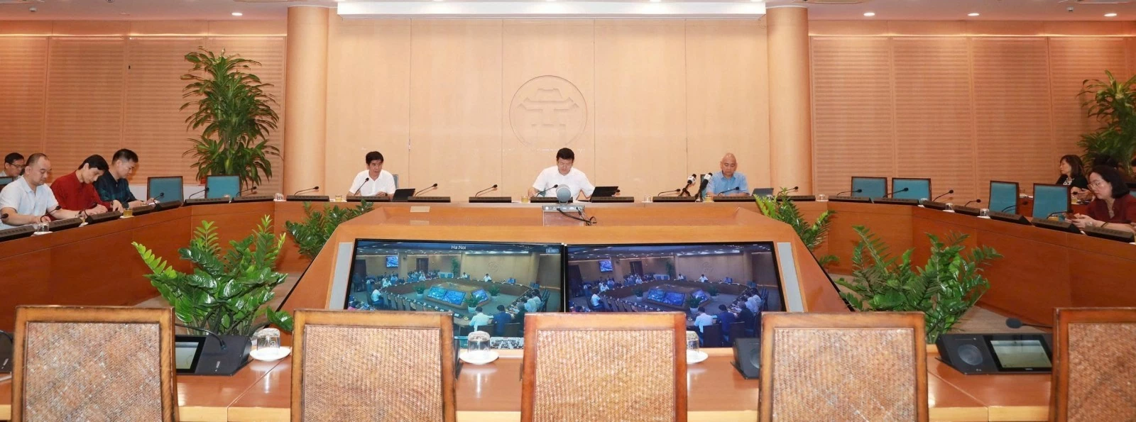 Hà Nội lắng nghe, cầu thị tiếp thu ý kiến nhân dân về Quy hoạch trục đại lộ cảnh quan sông Hồng