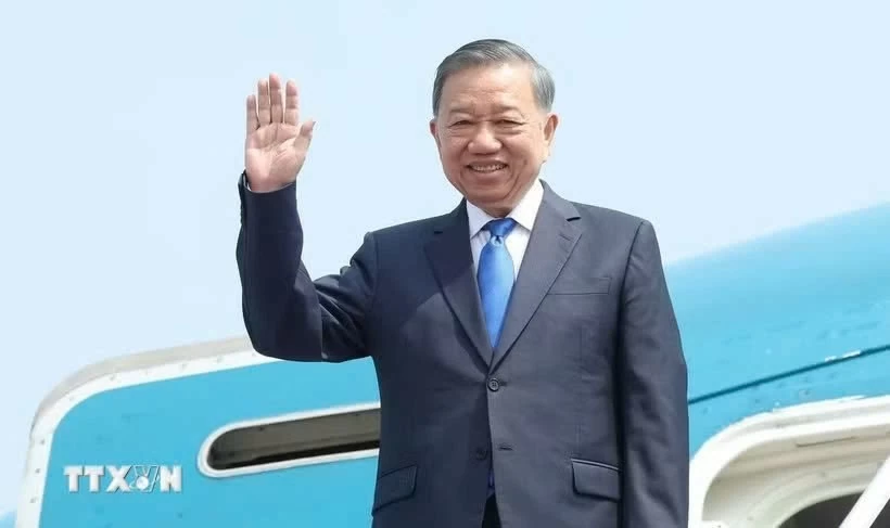 Tổng Bí thư, Chủ tịch nước Tô Lâm lên đường dự Phiên thảo luận cấp cao Đại hội đồng Liên Hợp Quốc khóa 81 tại Hoa Kỳ và thăm cấp Nhà nước tới Canada Tổng Bí thư, Chủ tịch nước Tô Lâm lên đường dự Phiên thảo luận cấp cao Đại hội đồng Liên Hợp Quốc khóa 81 tại Hoa Kỳ và thăm cấp Nhà nước tới Canada