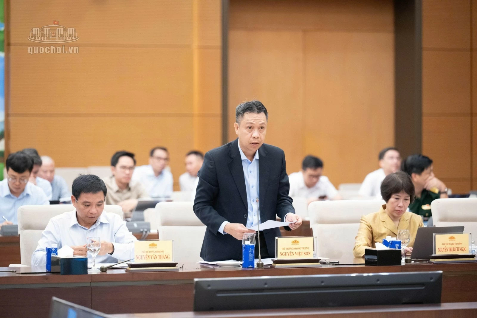 Sửa Luật Điện lực: Giá điện phải bảo đảm khả năng thu hồi vốn đầu tư Sửa Luật Điện lực: Giá điện phải bảo đảm khả năng thu hồi vốn đầu tư