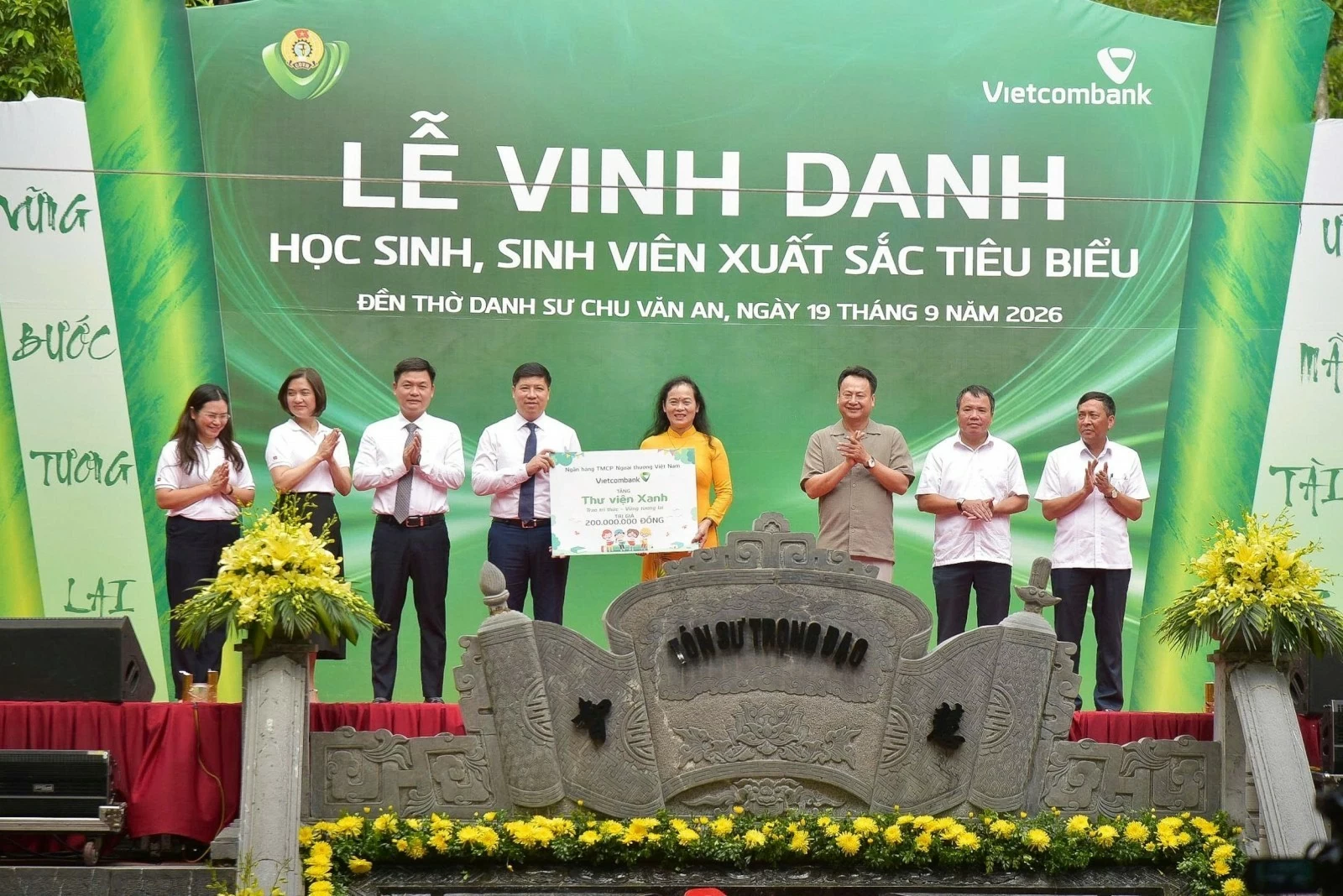 Công đoàn Vietcombank: Vinh danh học sinh, sinh viên xuất sắc, tiêu biểu năm 2026