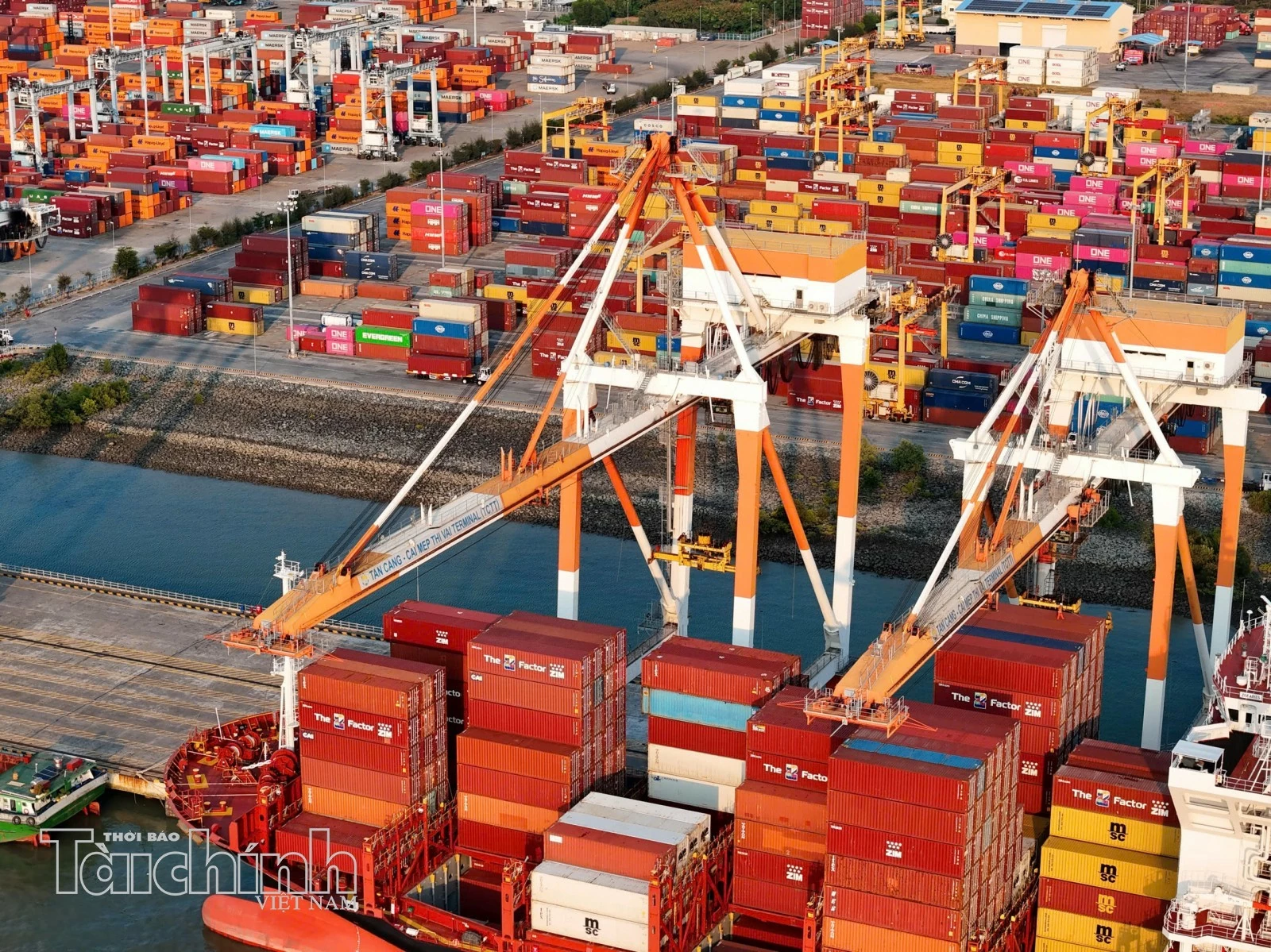 Doanh nghiệp Việt cần tạo giá trị trong chuỗi cung ứng toàn cầu Doanh nghiệp Việt cần tạo giá trị trong chuỗi cung ứng toàn cầu