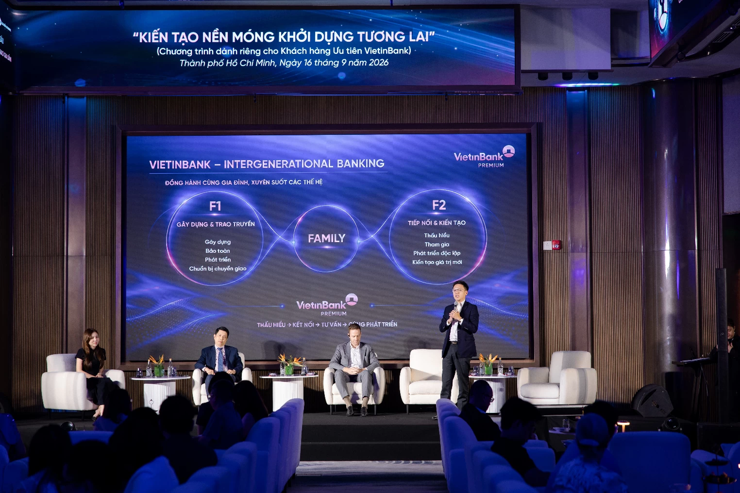 VietinBank đồng hành cùng khách hàng qua các thế hệ