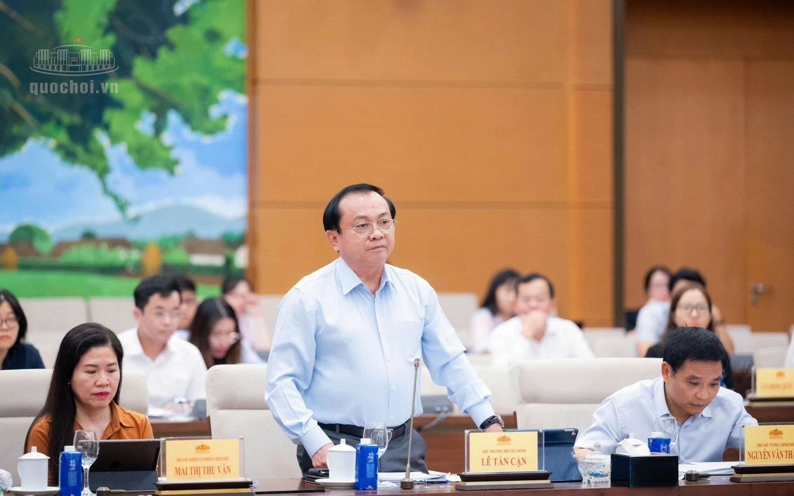 chinh phu de xuat nhieu chinh sach mien thue cho giao duc