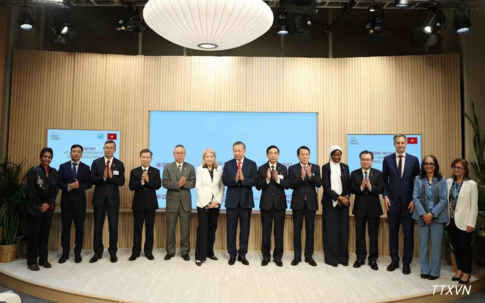 viet nam tiep nhan 3 chuong trinh hop tac quoc gia voi undp unicef va unfpa giai doan 2027 2031