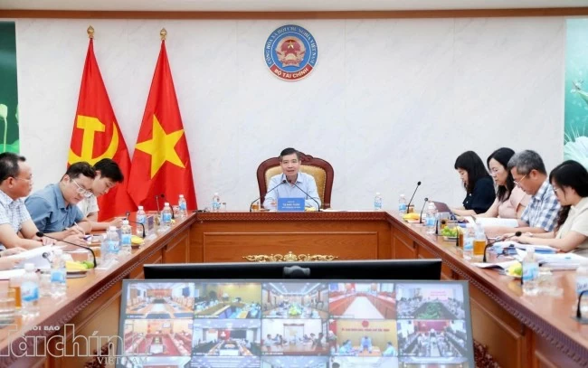 tham van ve tieu chi thanh lap cac khong gian phat trien moi