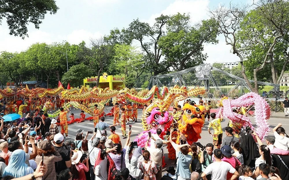 Festival Thu Hà Nội 2026 diễn ra từ 16 - 18/10/2026