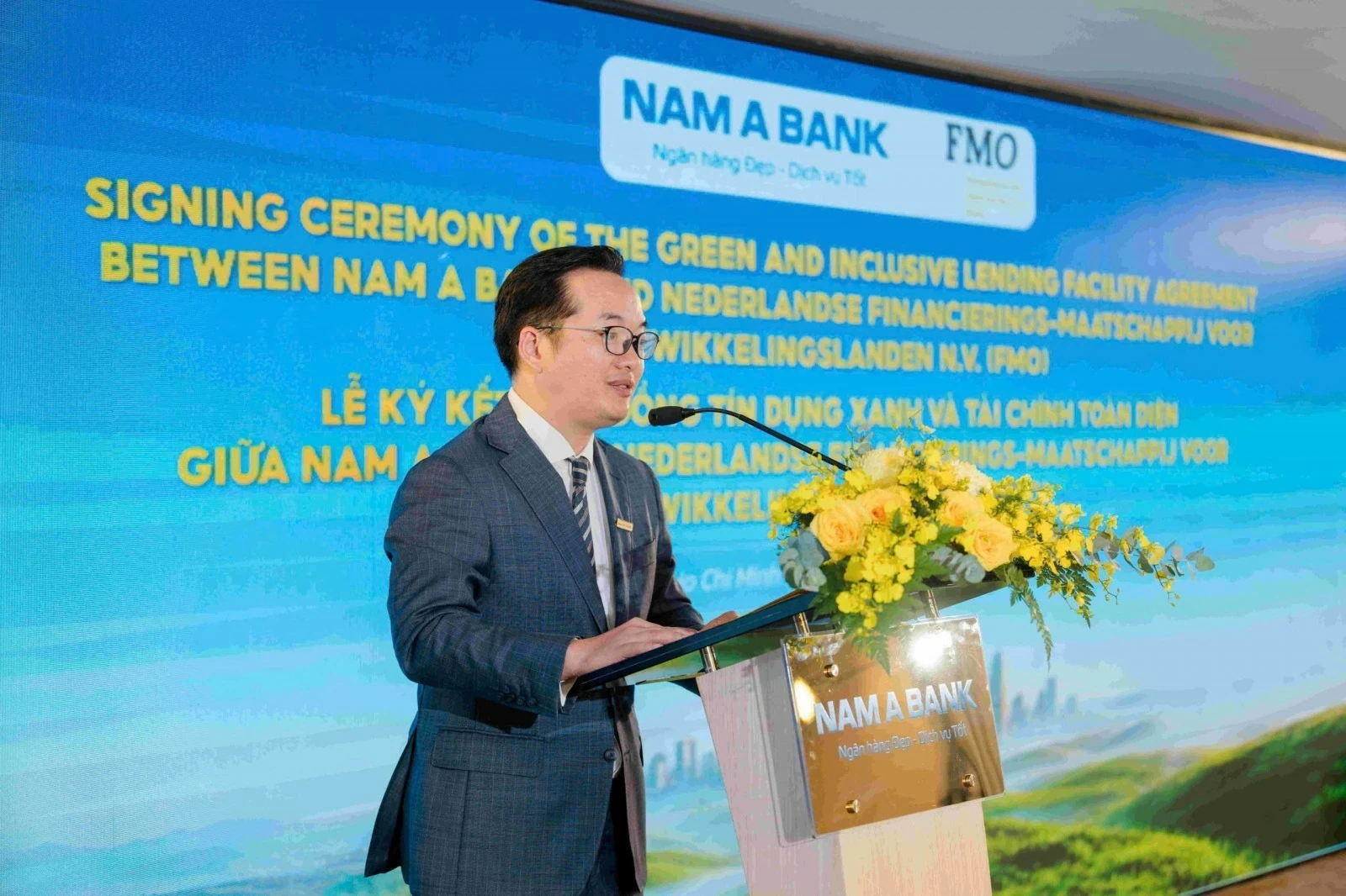 Nam Á Bank nhận khoản tài trợ 60 triệu USD từ FMO, tiếp tục mở rộng dòng vốn xanh quốc tế Nam Á Bank nhận khoản tài trợ 60 triệu USD từ FMO, tiếp tục mở rộng dòng vốn xanh quốc tế