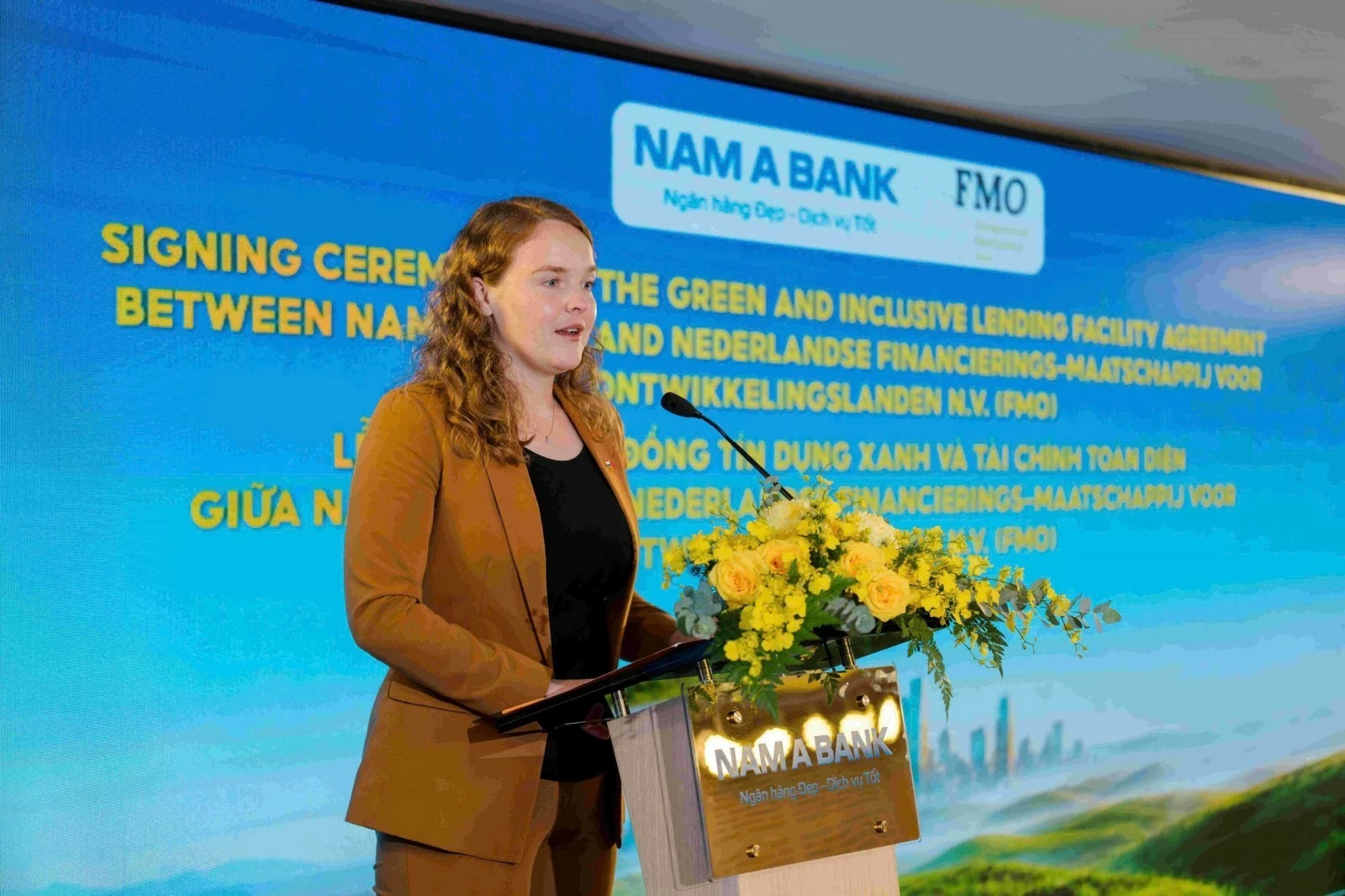 Nam Á Bank nhận khoản tài trợ 60 triệu USD từ FMO, tiếp tục mở rộng dòng vốn xanh quốc tế Nam Á Bank nhận khoản tài trợ 60 triệu USD từ FMO, tiếp tục mở rộng dòng vốn xanh quốc tế