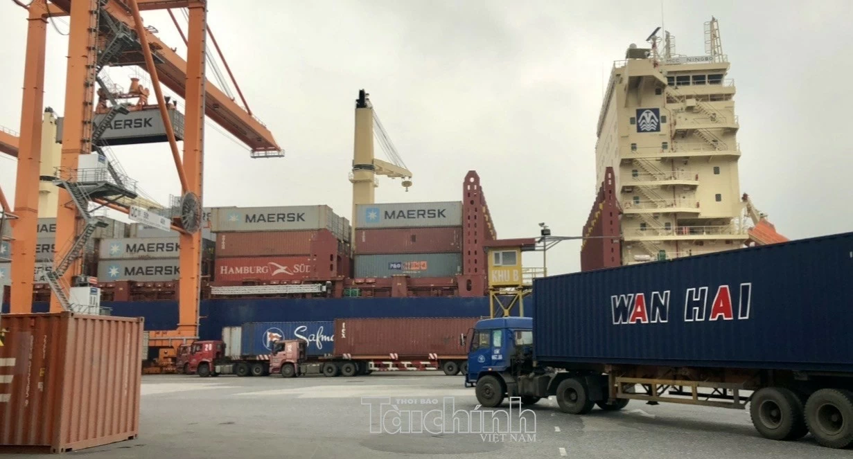 Hải quan cửa khẩu cảng Hải Phòng cưỡng chế tài khoản, thu hồi hơn 27 tỷ đồng nợ thuế Hải quan cửa khẩu cảng Hải Phòng cưỡng chế tài khoản, thu hồi hơn 27 tỷ đồng nợ thuế