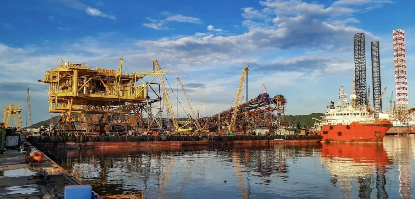 Petrovietnam: Làm chủ năng lực tổng thầu EPC công trình dầu khí ngoài khơi Petrovietnam: Làm chủ năng lực tổng thầu EPC công trình dầu khí ngoài khơi