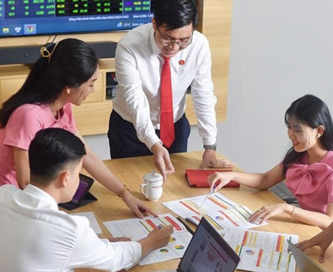 Lộ diện nhóm doanh nghiệp tăng mạnh lợi nhuận quý III