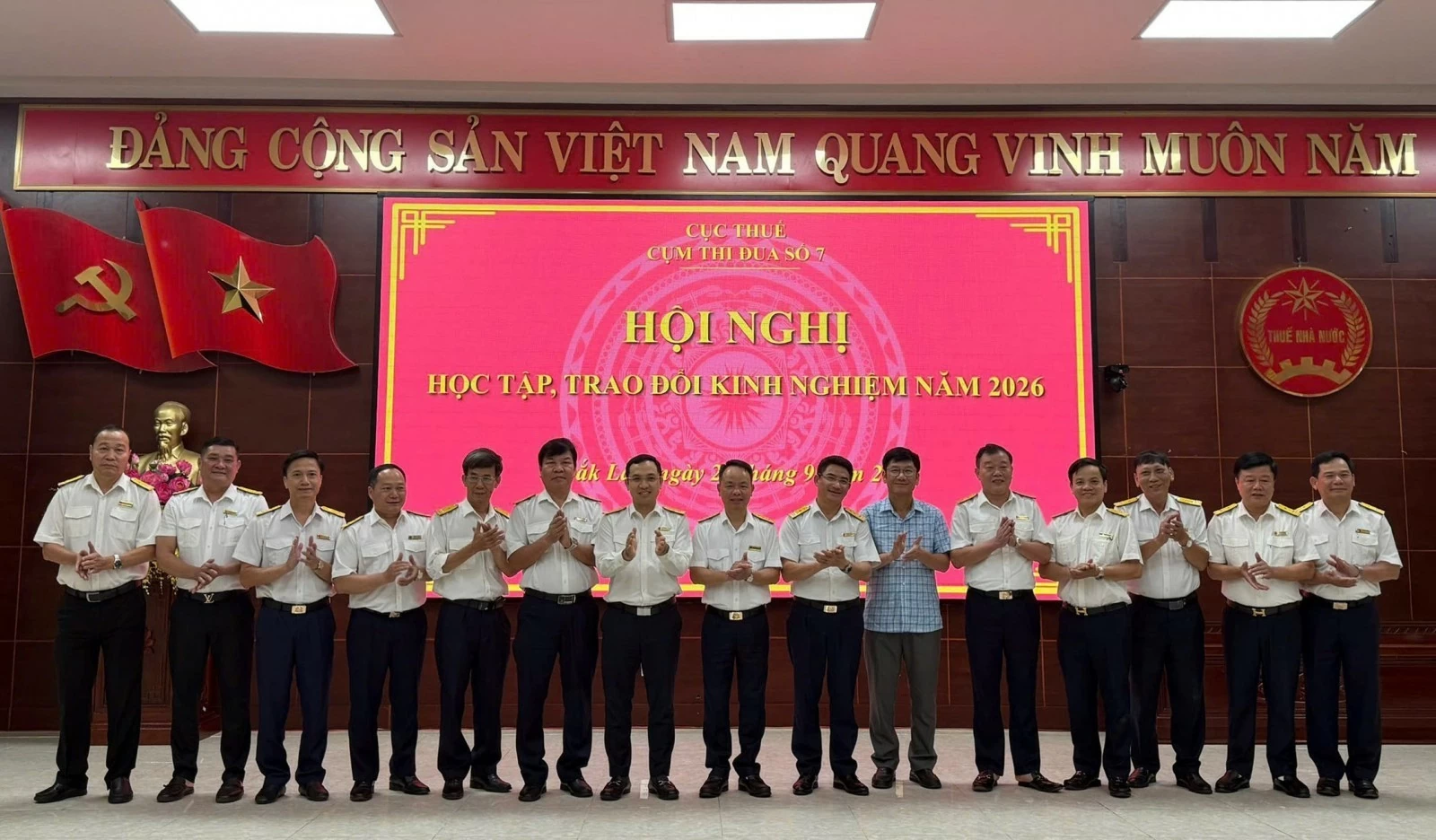 Nhân rộng cách làm hay đáp ứng yêu cầu quản lý thuế trong tình hình mới Nhân rộng cách làm hay đáp ứng yêu cầu quản lý thuế trong tình hình mới