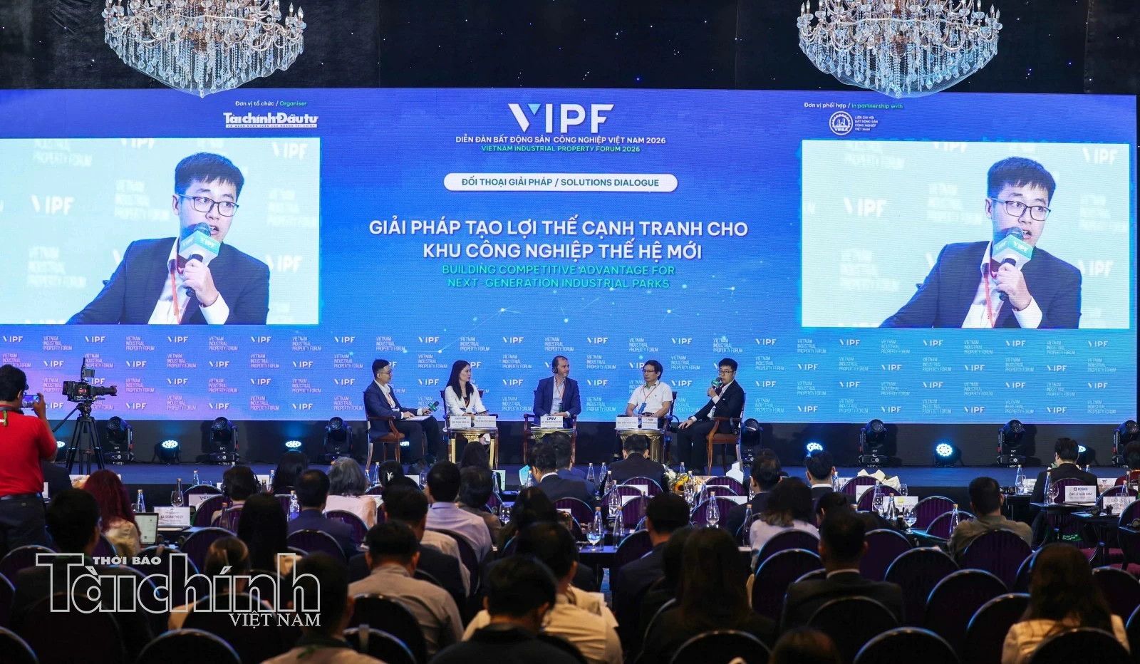 Khu công nghiệp thế hệ mới không thể chỉ xây “hạ tầng cứng” rồi chờ doanh nghiệp xanh hóa