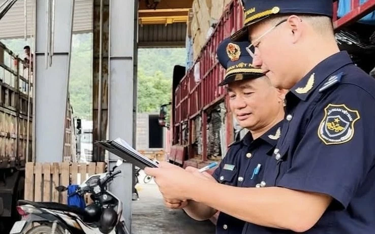 thu hep dien hang phai lam thu tuc tai cua khau tang thuan loi cho doanh nghiep
