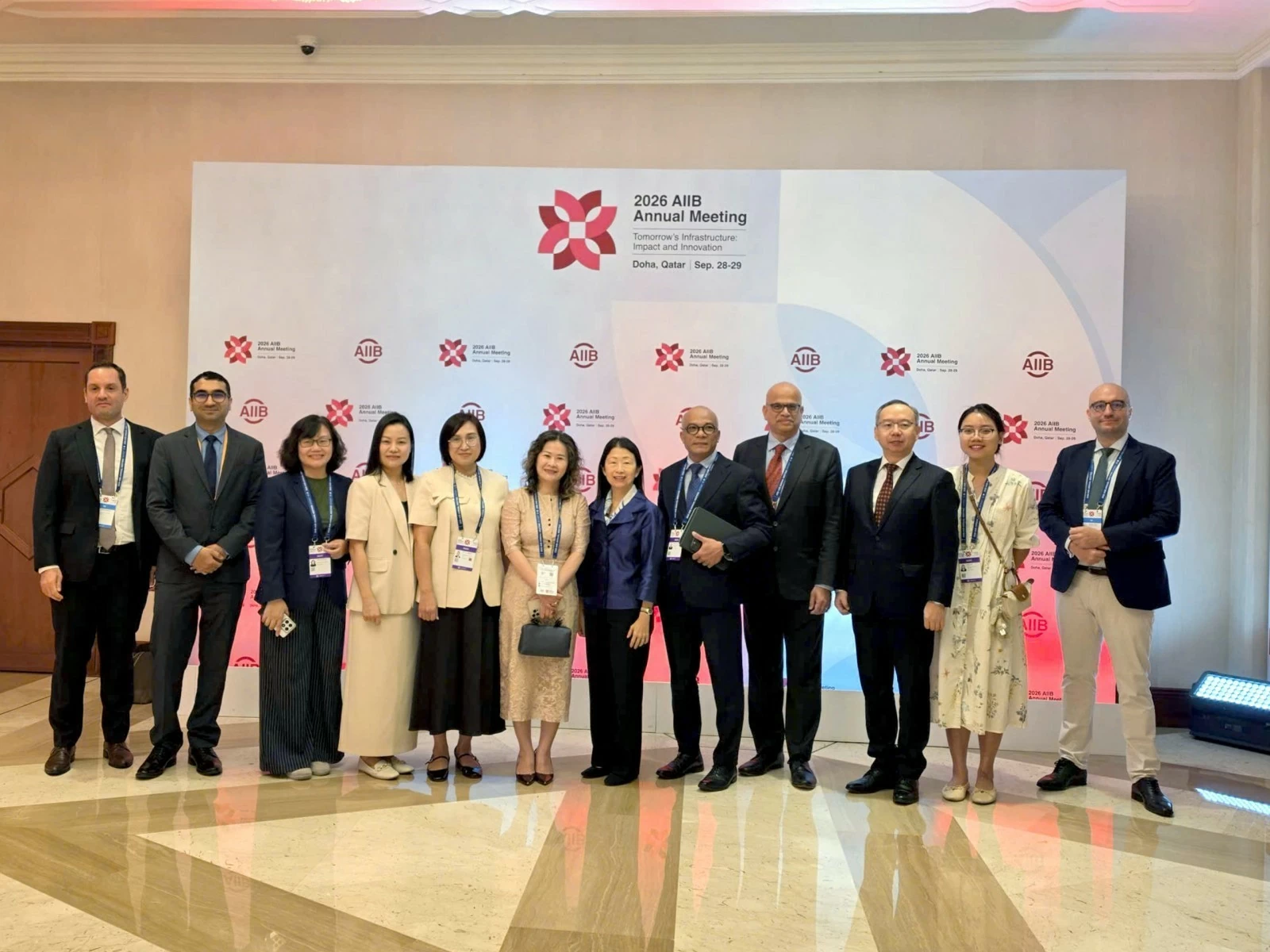 Việt Nam thúc đẩy hợp tác phát triển hạ tầng tại Hội nghị thường niên AIIB lần thứ 11 Việt Nam thúc đẩy hợp tác phát triển hạ tầng tại Hội nghị thường niên AIIB lần thứ 11