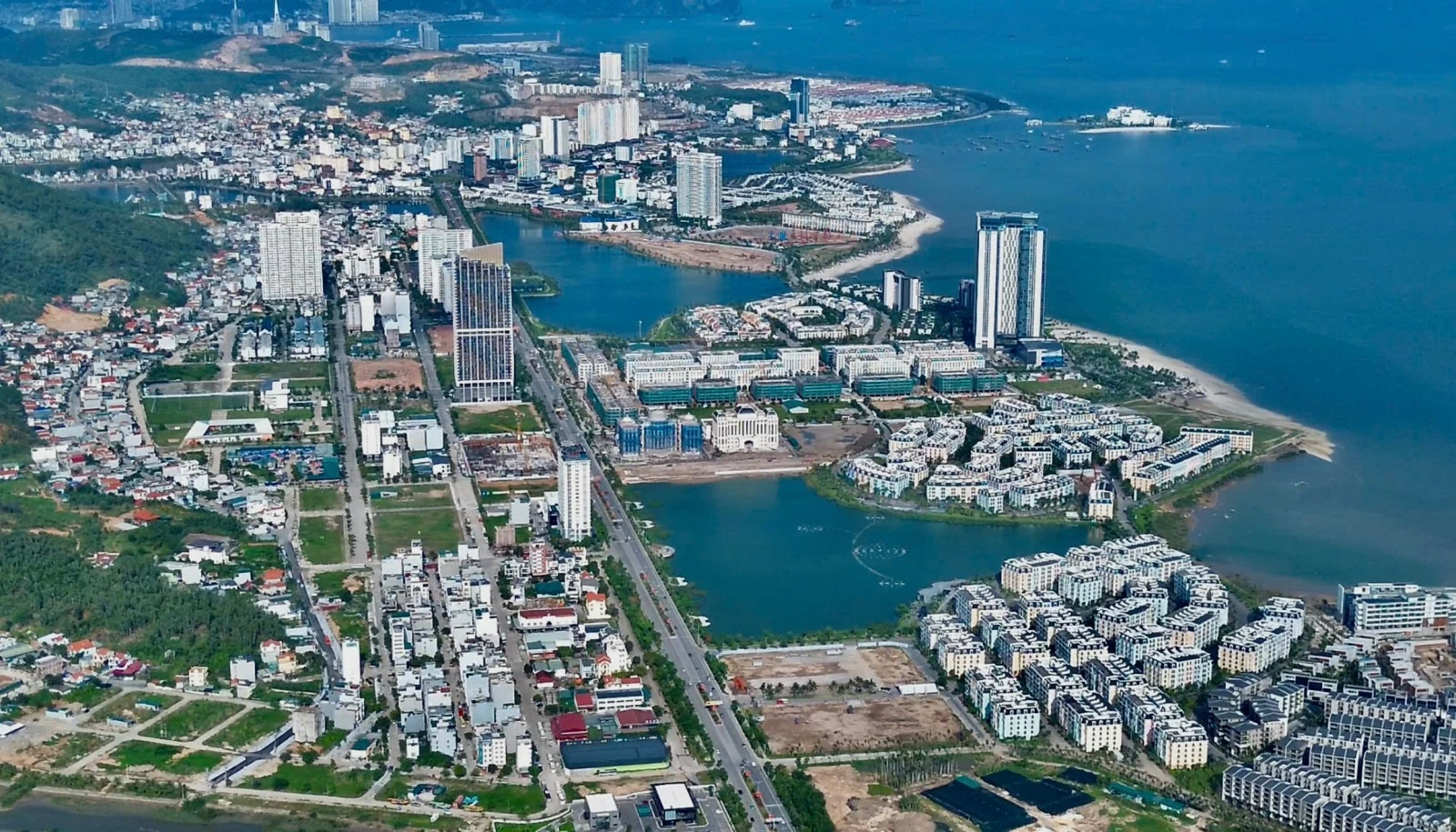 GRDP Quảng Ninh 9 tháng năm 2026 tăng 12,54%, xếp thứ nhất cả nước