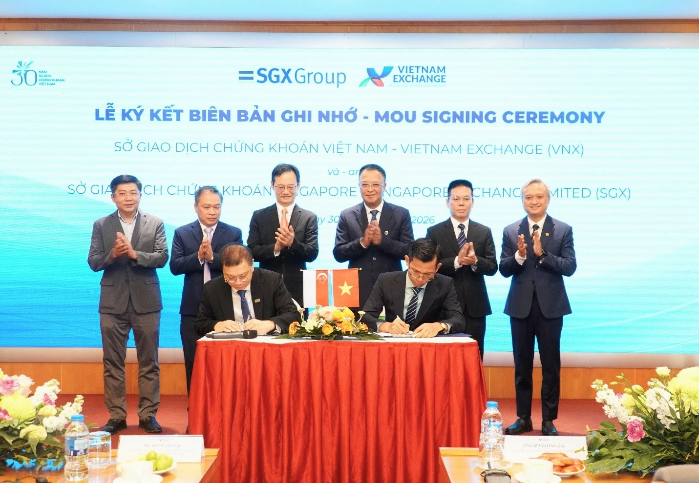 Ủy ban Chứng khoán Nhà nước và MAS tăng cường hợp tác, thúc đẩy kết nối thị trường vốn Việt Nam - Singapore Ủy ban Chứng khoán Nhà nước và MAS tăng cường hợp tác, thúc đẩy kết nối thị trường vốn Việt Nam - Singapore