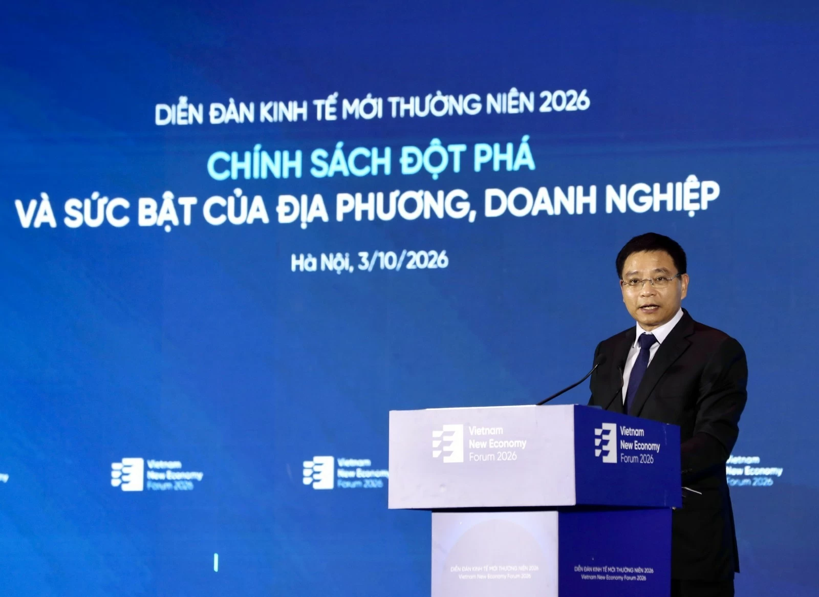 Chuyển chính sách đột phá thành sức bật thực chất cho địa phương, doanh nghiệp