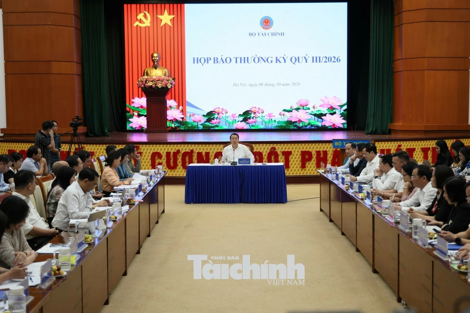 Đóng mã số thuế gần 180.000 doanh nghiệp, tăng liên thông để gỡ vướng thủ tục giải thể