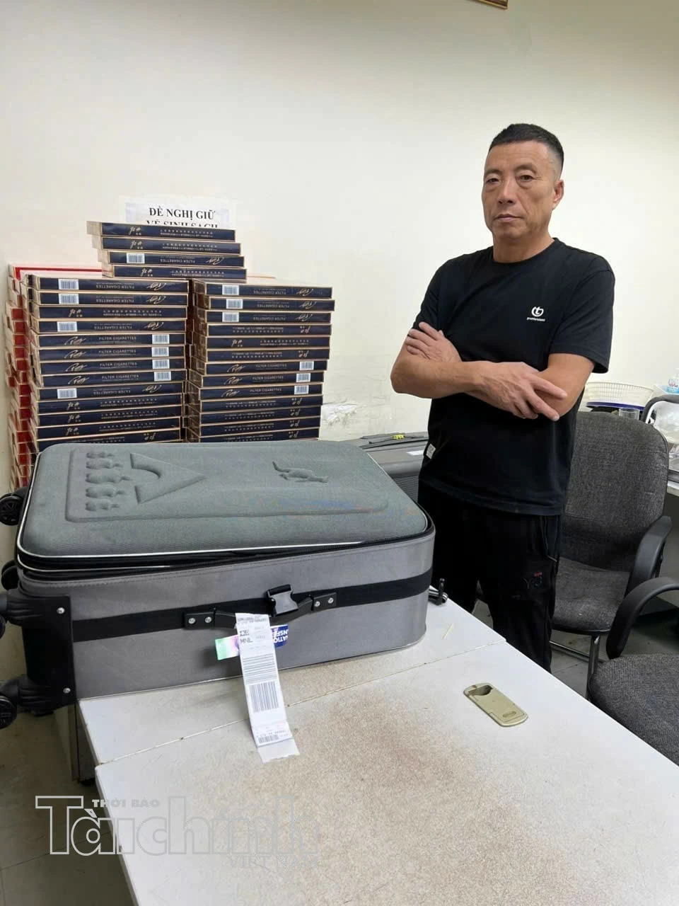 Hải quan Tân Sơn Nhất phát hiện nhiều vụ vận chuyển trái phép chất ma túy qua đường hàng không Hải quan Tân Sơn Nhất phát hiện nhiều vụ vận chuyển trái phép chất ma túy qua đường hàng không