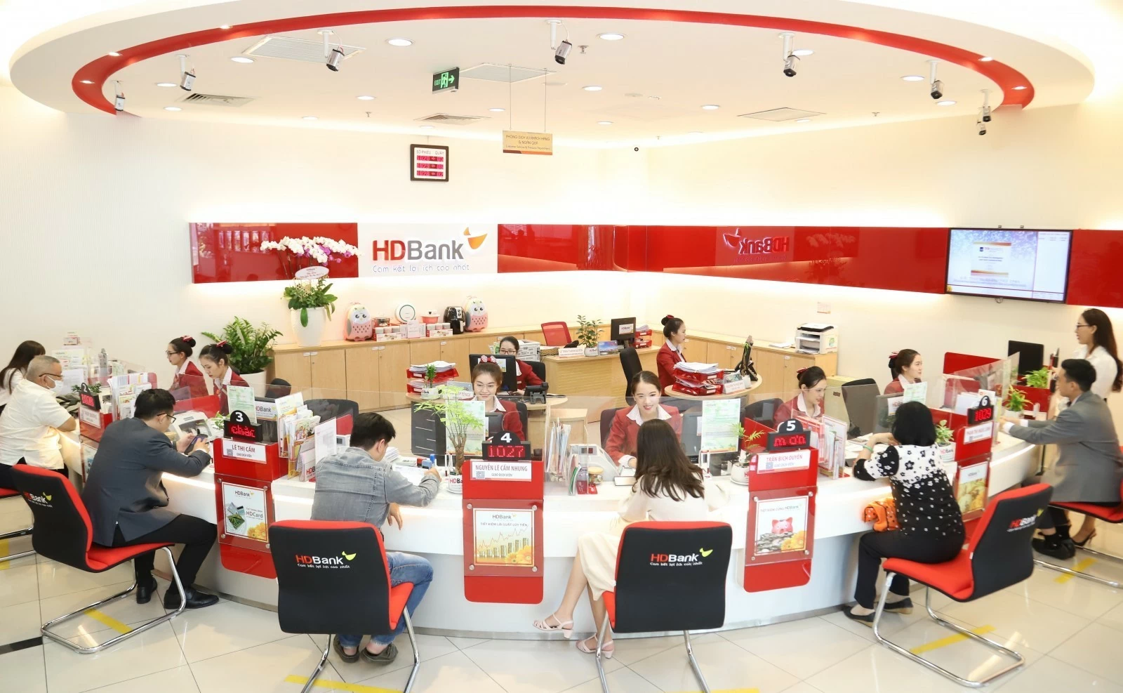 HDBank đạt 18.379 tỷ đồng lợi nhuận 9 tháng, tổng tài sản vượt 1,14 triệu tỷ đồng