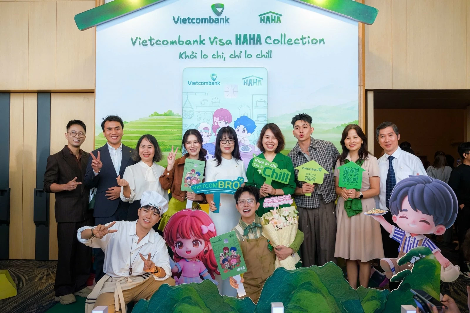 Vietcombank đồng đầu tư Quán Nhà Haha, đưa dàn nghệ sĩ lên bộ sưu tập thiết kế thẻ độc quyền Vietcombank đồng đầu tư Quán Nhà Haha, đưa dàn nghệ sĩ lên bộ sưu tập thiết kế thẻ độc quyền