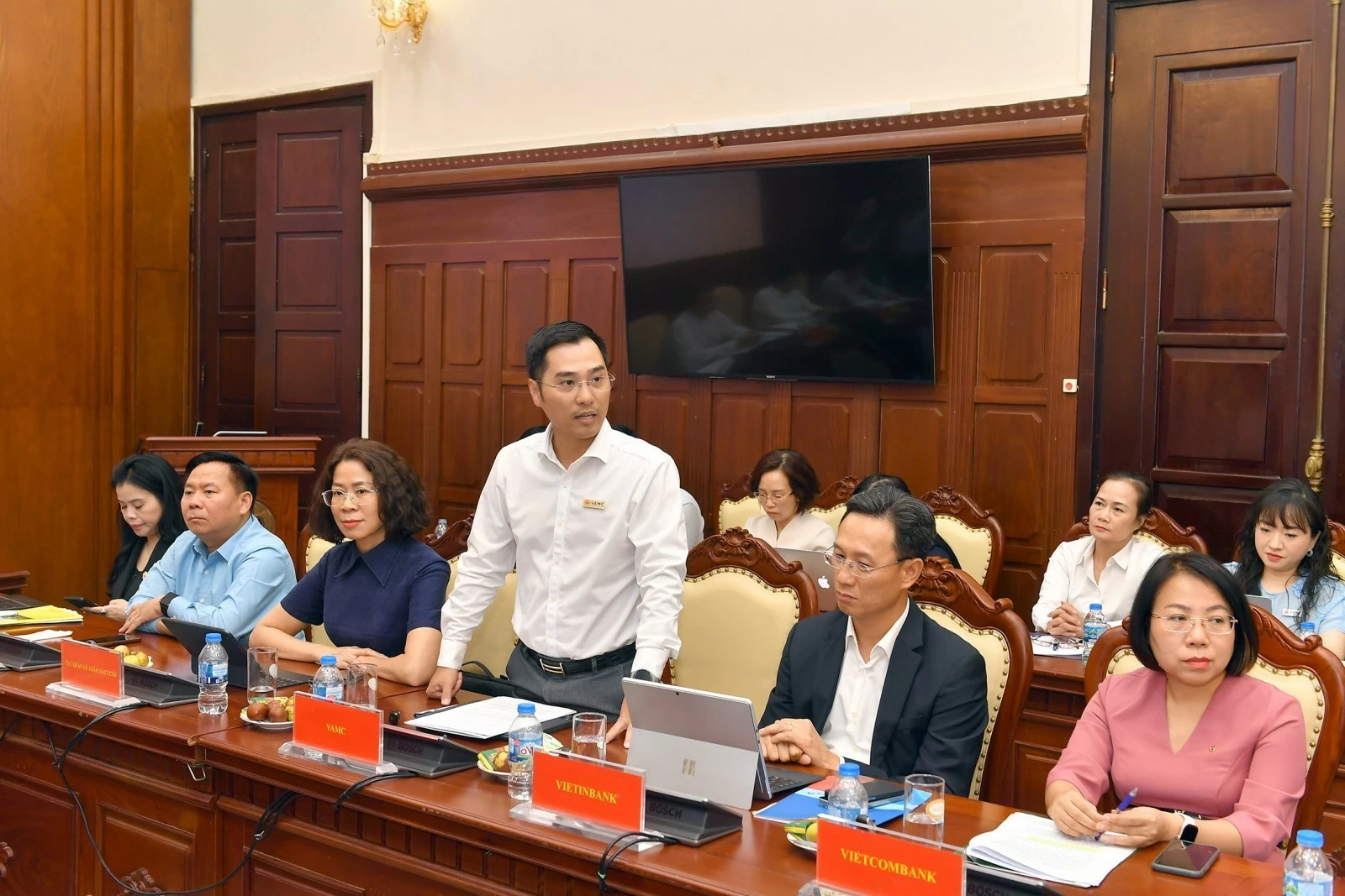 Ngành ngân hàng quyết liệt xử lý nợ xấu, VAMC đặt trọng tâm phát triển thị trường mua bán nợ