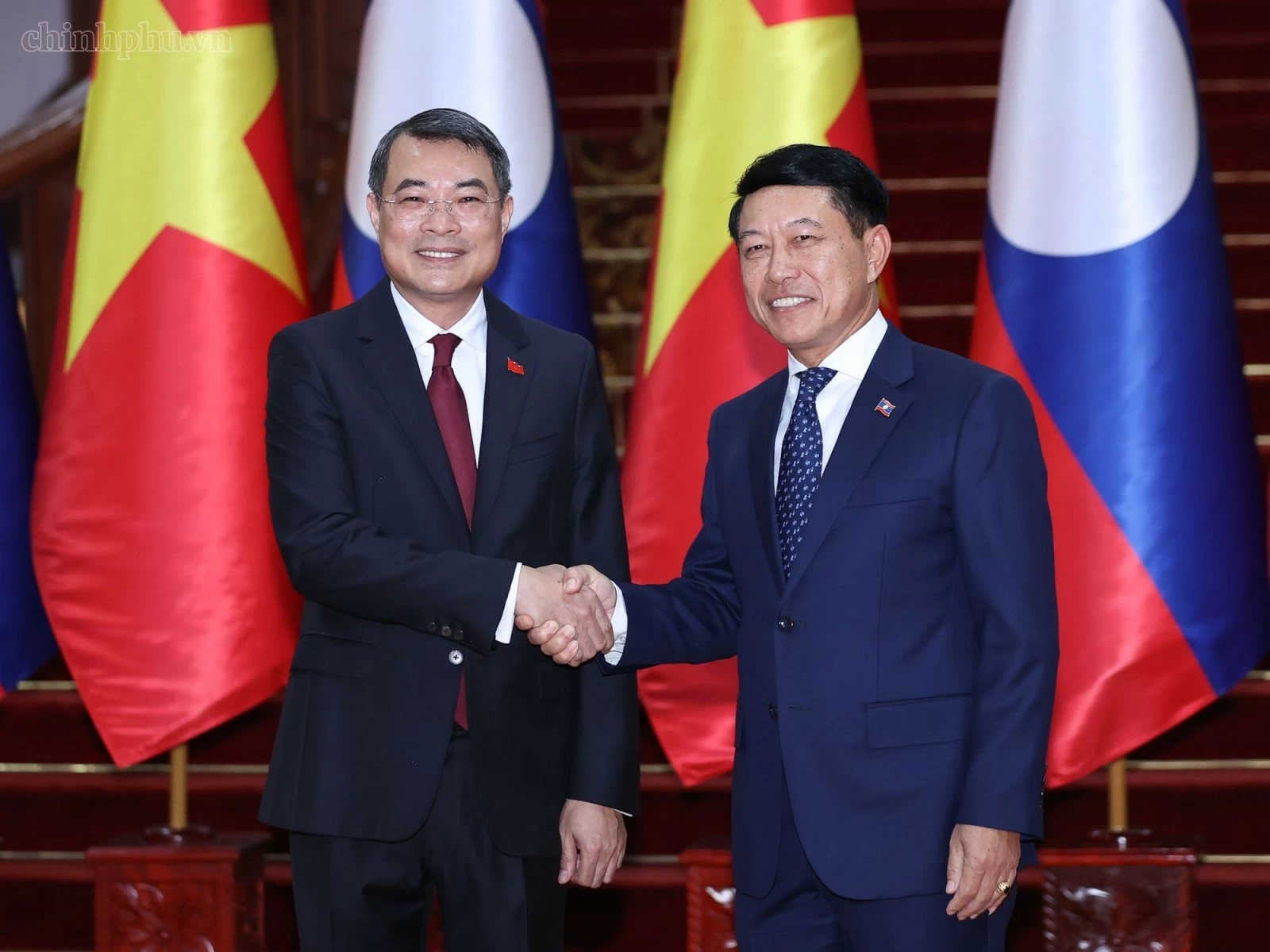 Thủ tướng Lê Minh Hưng hội đàm với Thủ tướng Lào: Quan hệ Việt Nam-Lào là ưu tiên cao nhất trong chính sách đối ngoại Thủ tướng Lê Minh Hưng hội đàm với Thủ tướng Lào: Quan hệ Việt Nam-Lào là ưu tiên cao nhất trong chính sách đối ngoại