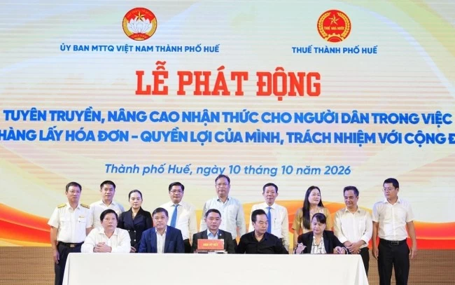 hue phat dong mua hang lay hoa don quyen loi cua minh trach nhiem voi cong dong
