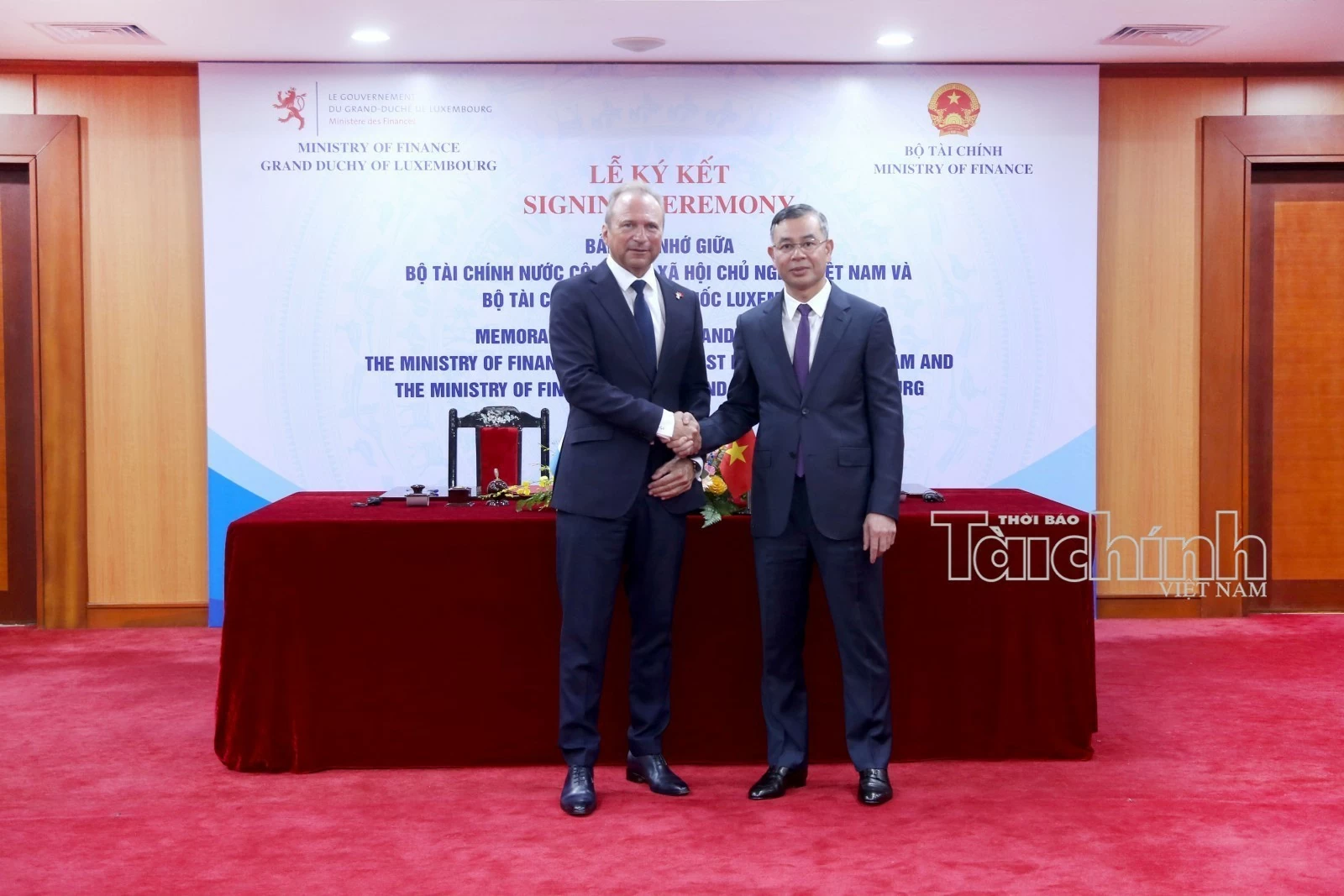 Việt Nam và Luxembourg ký biên bản ghi nhớ hợp tác tài chính
