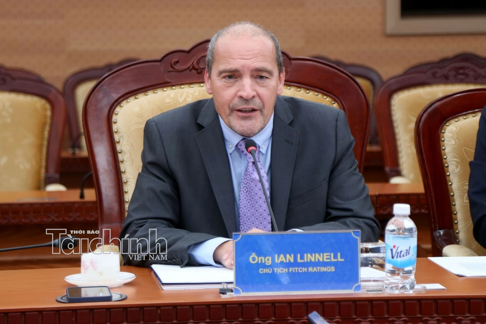 Bộ trưởng Ngô Văn Tuấn tiếp Chủ tịch Fitch Ratings Ian Linnell Bộ trưởng Ngô Văn Tuấn tiếp Chủ tịch Fitch Ratings Ian Linnell