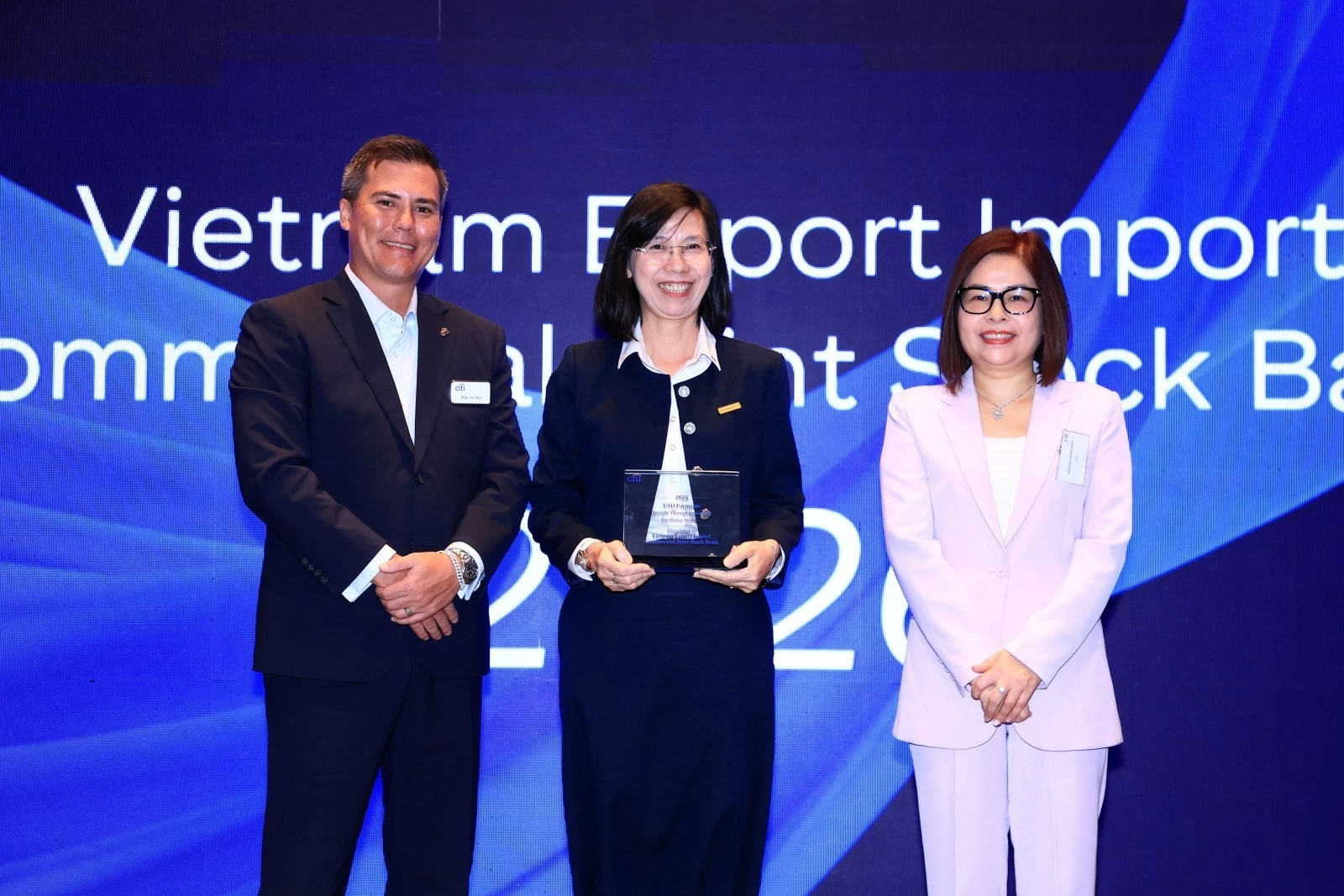Eximbank được Citibank trao giải STP Award 2025, ghi nhận chất lượng thanh toán quốc tế Eximbank được Citibank trao giải STP Award 2025, ghi nhận chất lượng thanh toán quốc tế