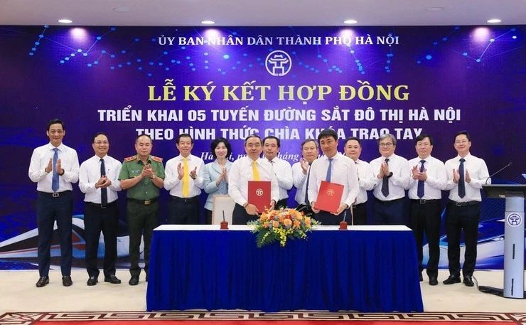 Hà Nội ký hợp đồng triển khai 5 tuyến metro, tổng vốn sơ bộ hơn 1 triệu tỷ đồng Hà Nội ký hợp đồng triển khai 5 tuyến metro, tổng vốn sơ bộ hơn 1 triệu tỷ đồng