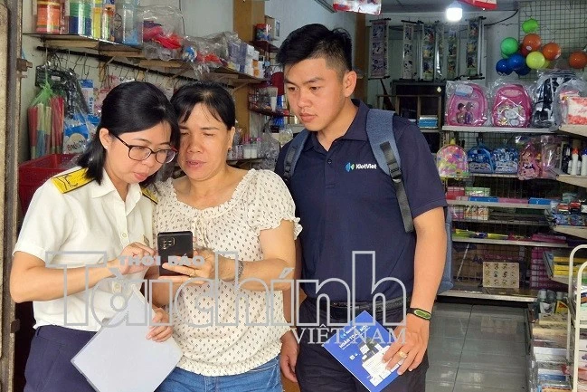Thuế TP. Hồ Chí Minh tăng cường quản lý thu từ dữ liệu và phân tích rủi ro Thuế TP. Hồ Chí Minh tăng cường quản lý thu từ dữ liệu và phân tích rủi ro