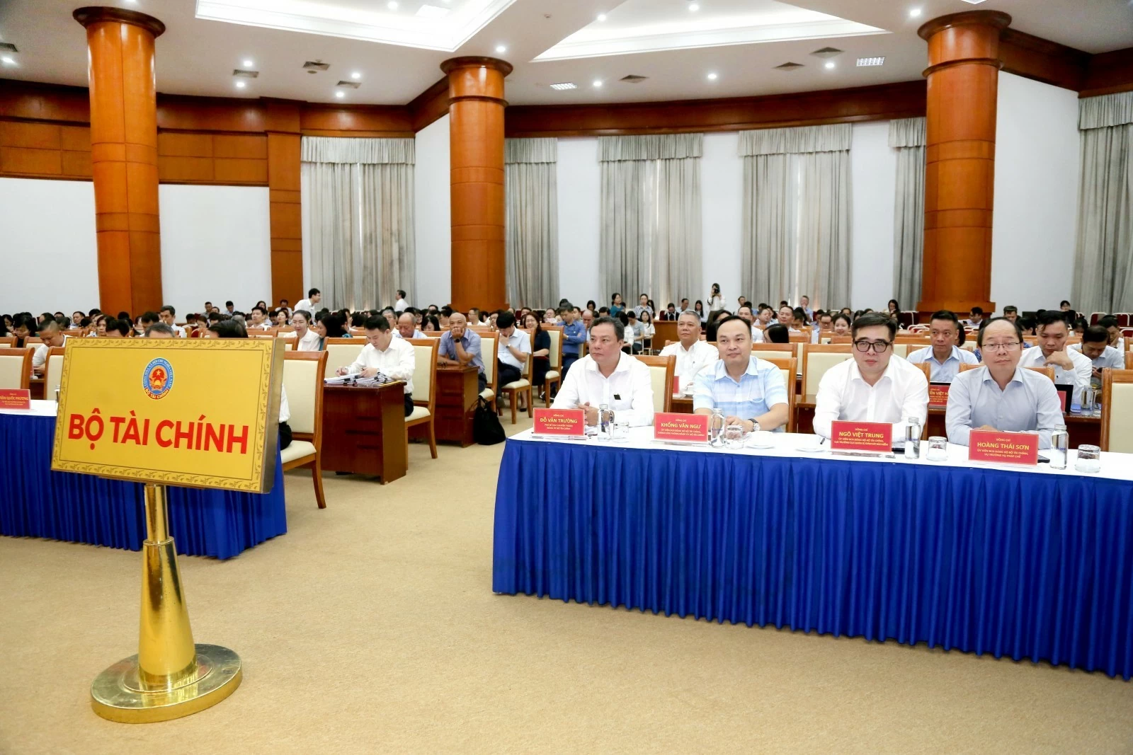 Đảng bộ Bộ Tài chính học tập, quán triệt Nghị quyết Hội nghị lần thứ Tư Ban Chấp hành Trung ương Đảng khóa XIV Đảng bộ Bộ Tài chính học tập, quán triệt Nghị quyết Hội nghị lần thứ Tư Ban Chấp hành Trung ương Đảng khóa XIV