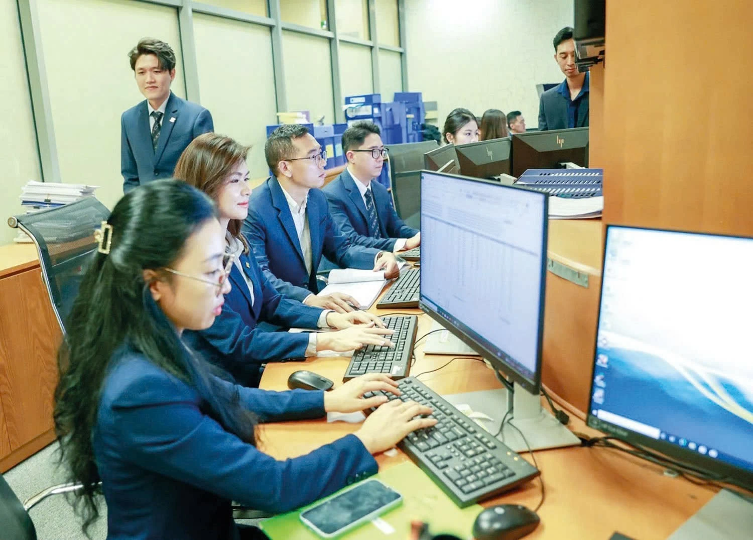 Nâng chuẩn hạ tầng sau giao dịch, củng cố sức hút thị trường